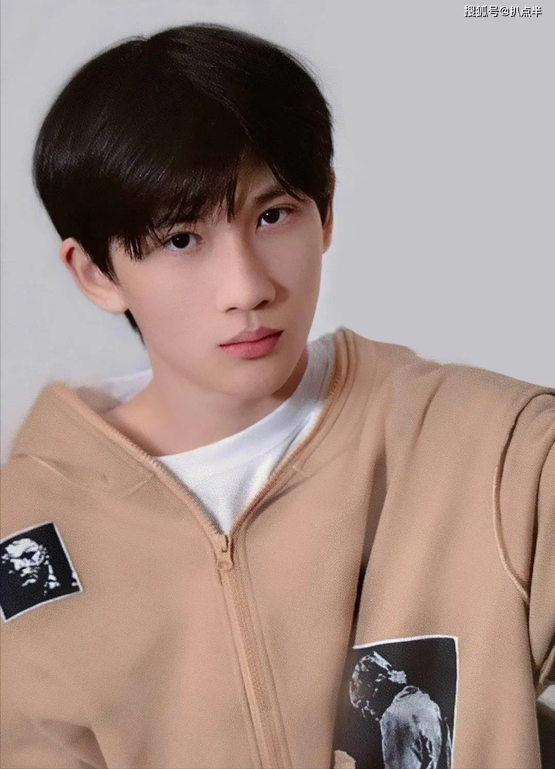 TF家族三代养成系爱豆_TF家族三代恋爱传闻_tf三代有哪几个有黑料的明星,